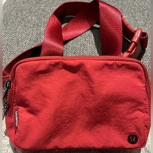 Lululemon Large Everywhere Belt Bag 2L Magma Like New! Worn once.
